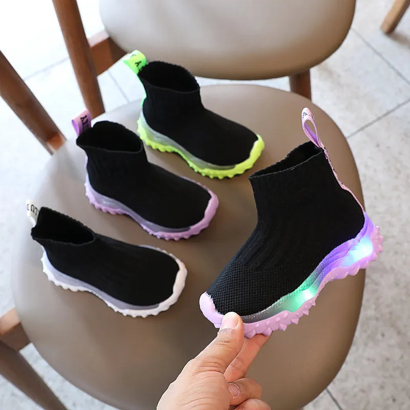Kids LED Shoes for Boys Girls Fashion New Girls Sock Shoes Flashing