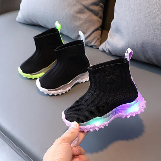 Kids LED Shoes for Boys Girls Fashion New Girls Sock Shoes Flashing
