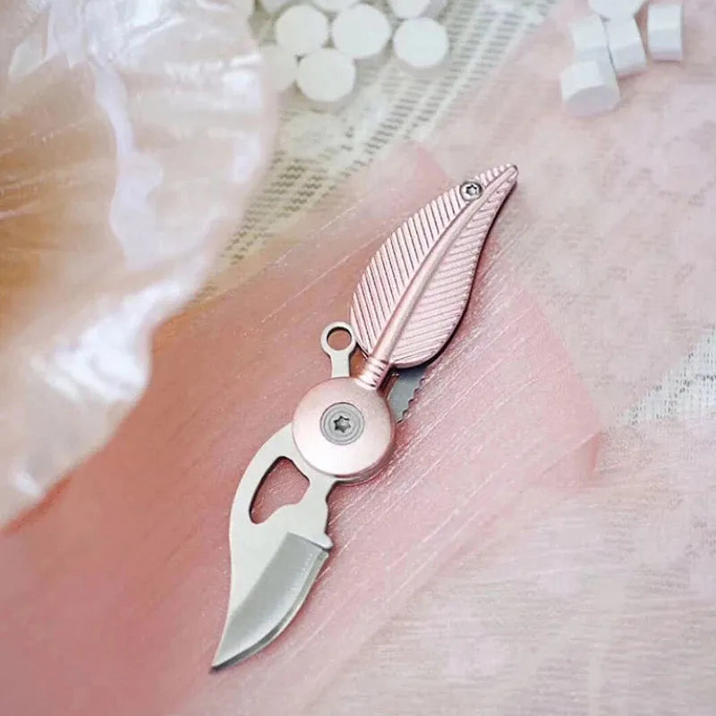 Mini Knife Foldknife Keychain Outdoor Rescue Folding Feather Folding